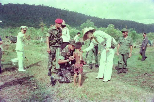 พระราชประวัติสมเด็จพระนางเจ้าสิริกิติ์ พระบรมราชินีนาถ พระบรมราชชนนีพันปีหลวง