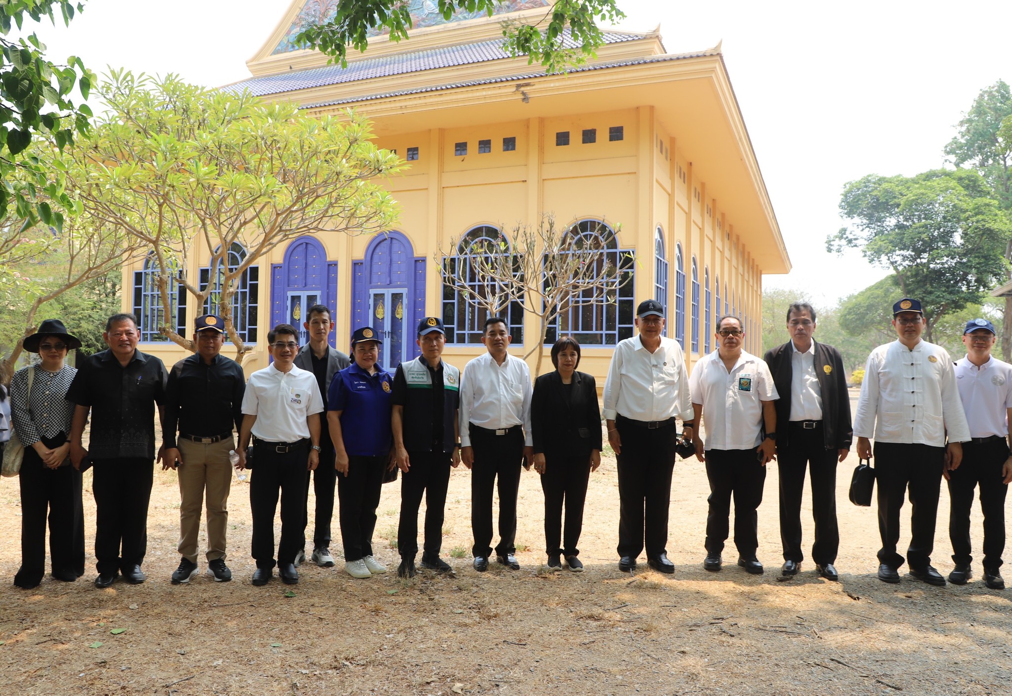 จังหวัดสิงห์บุรี จัดประชุมนายอำเภอและหัวหน้าส่วนราชการ (สัญจร) เดินหน้ากระตุ้นเศรษฐกิจและส่งเสริมการท่องเที่ยว